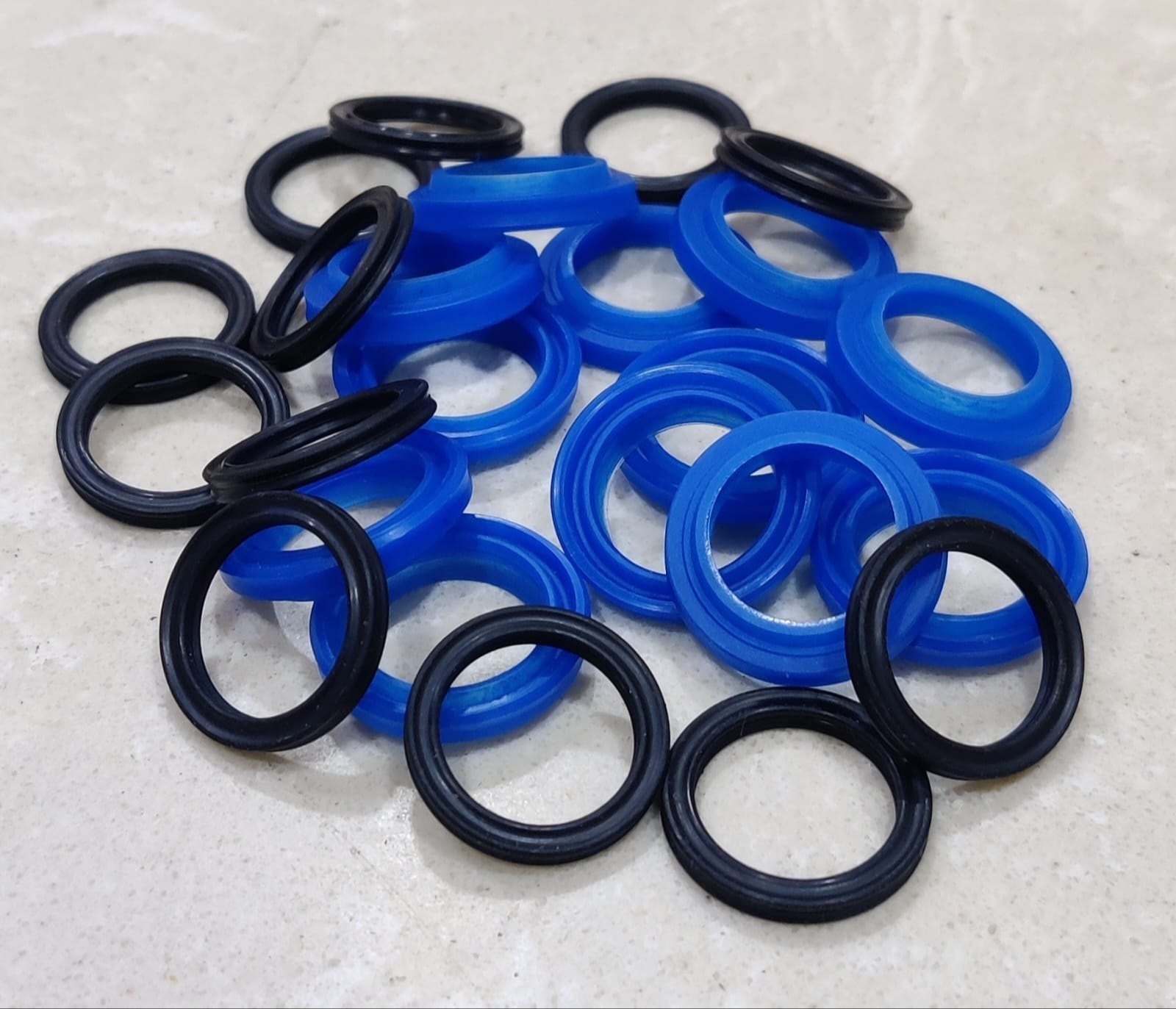 Manufacturer & Supplier of Hydraulic Jack Seal in Kolkata, India